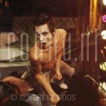 13-09-1977 Iggy Pop at television studio in Hilversum, The Netherlands.

[keywords]Performance, Singer[/keywords]